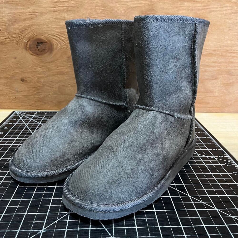 Unbranded Women's Grey and Black Boots